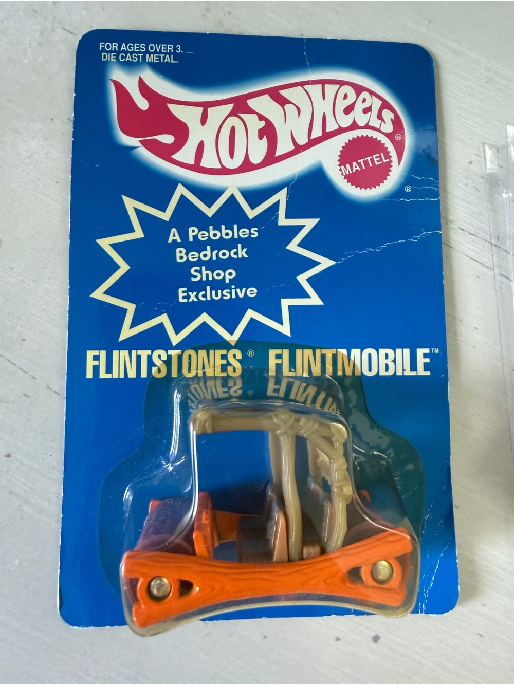 Hot wheels 1994 Flintstones Flintmobile Kids Toy - pebbles Bedrock exclusive NEW